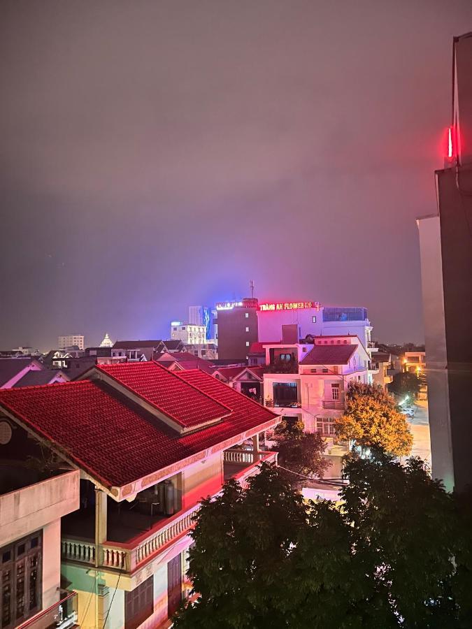 Ha Nhi Hotel Нин Бин Екстериор снимка