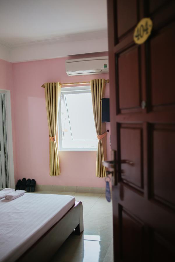 Ha Nhi Hotel Нин Бин Екстериор снимка